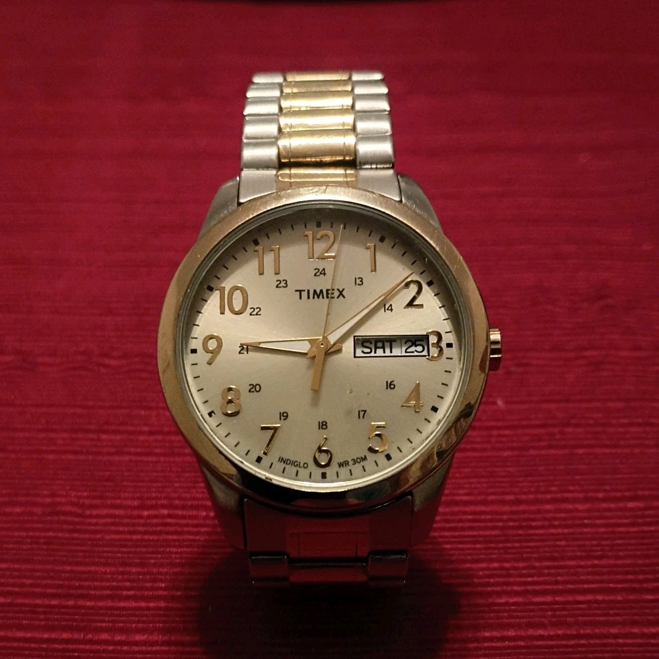 Timex Indiglo Men’s Quartz Two-Tone SS Bracelet Day/Date Silver Dial 30m