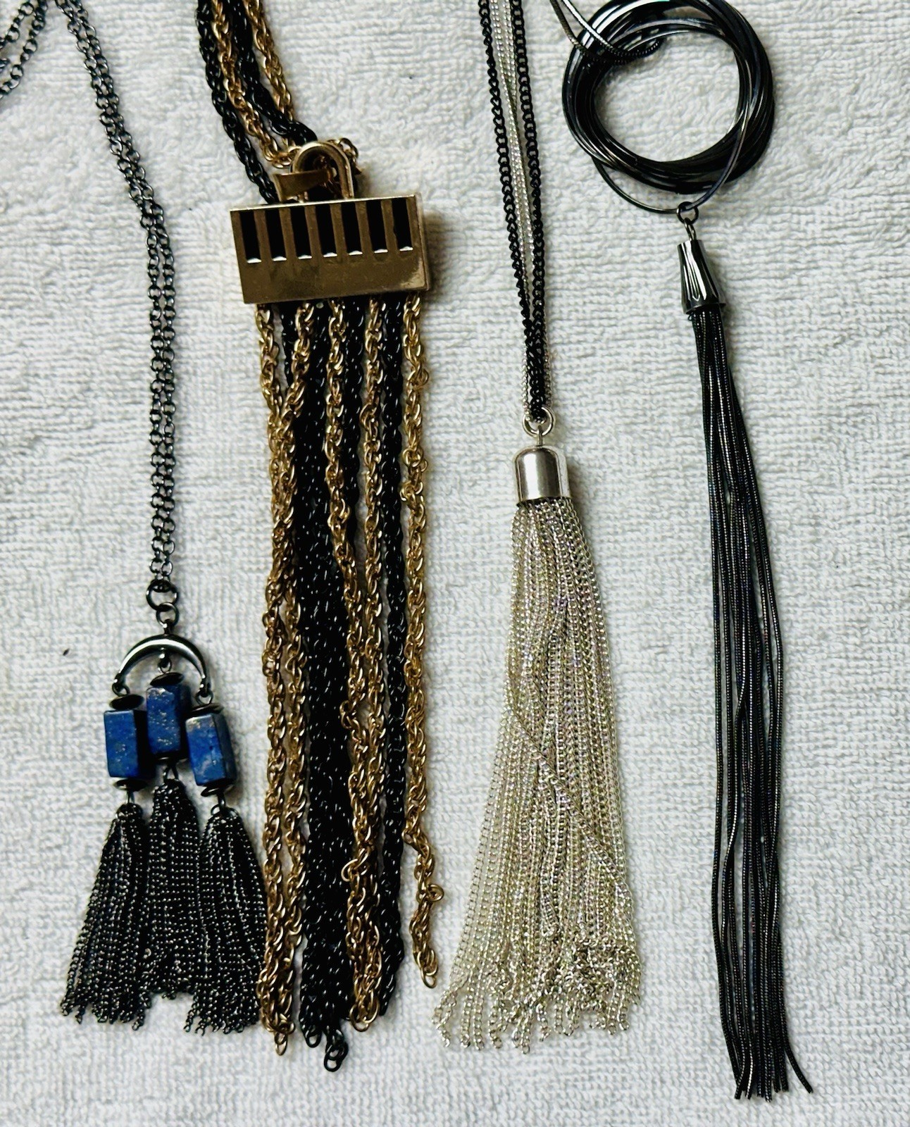 4 Unique Mod Tassel Black / Silver / Gold Tone Pendant Necklace Lot n835