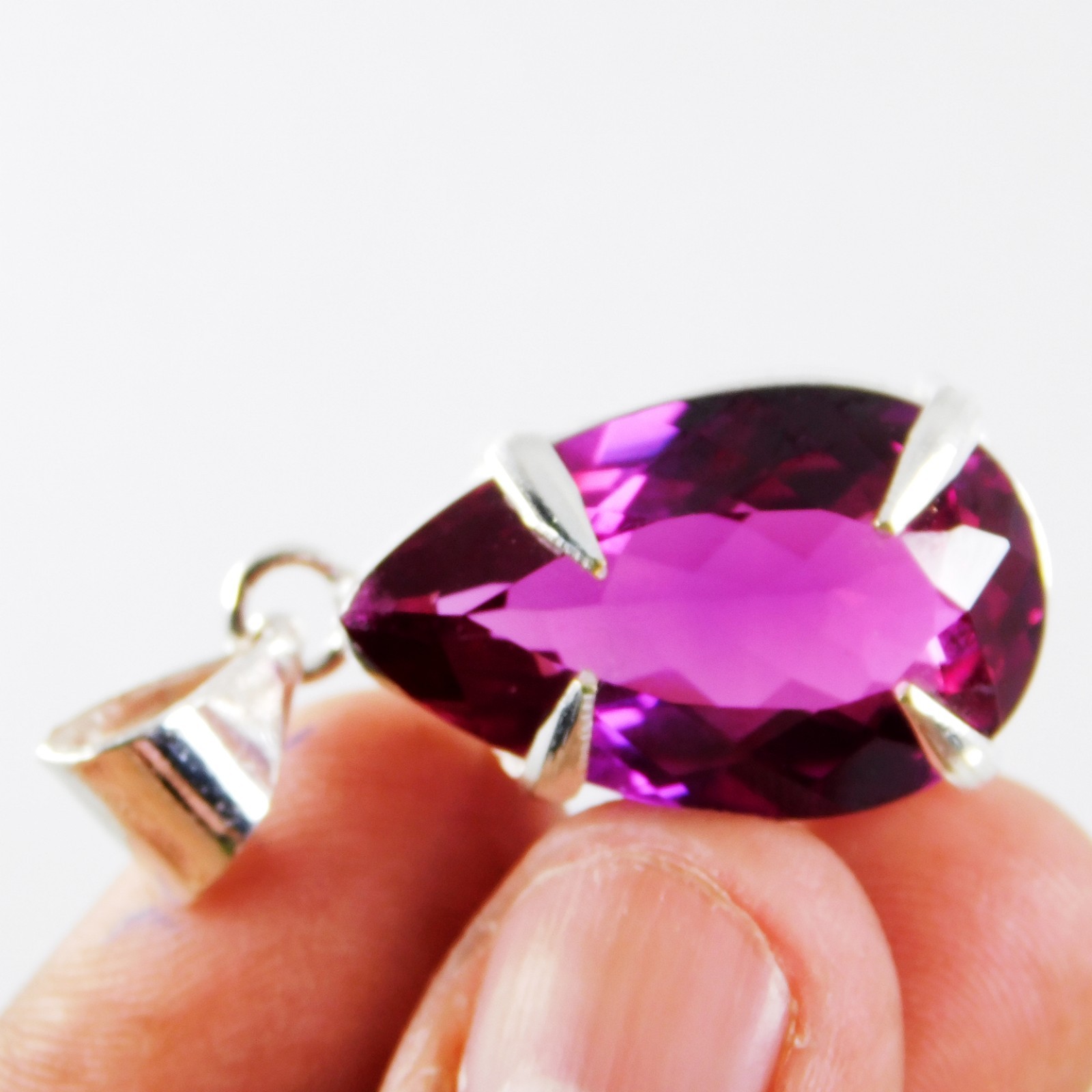 Natural 46.40Ct Rhodolite Garnet Raspberry IGL Gemstone 925 Solid Silver Pendant