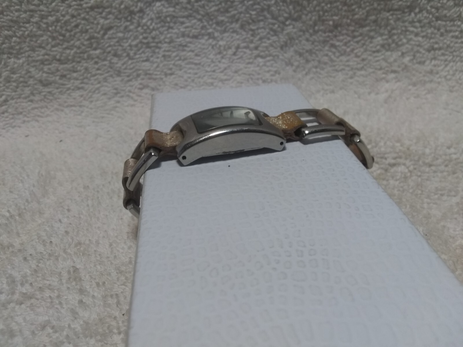 Fossil Quartz Watch Silver Dial Case Faded Pink Lather Link Band New Bat Works