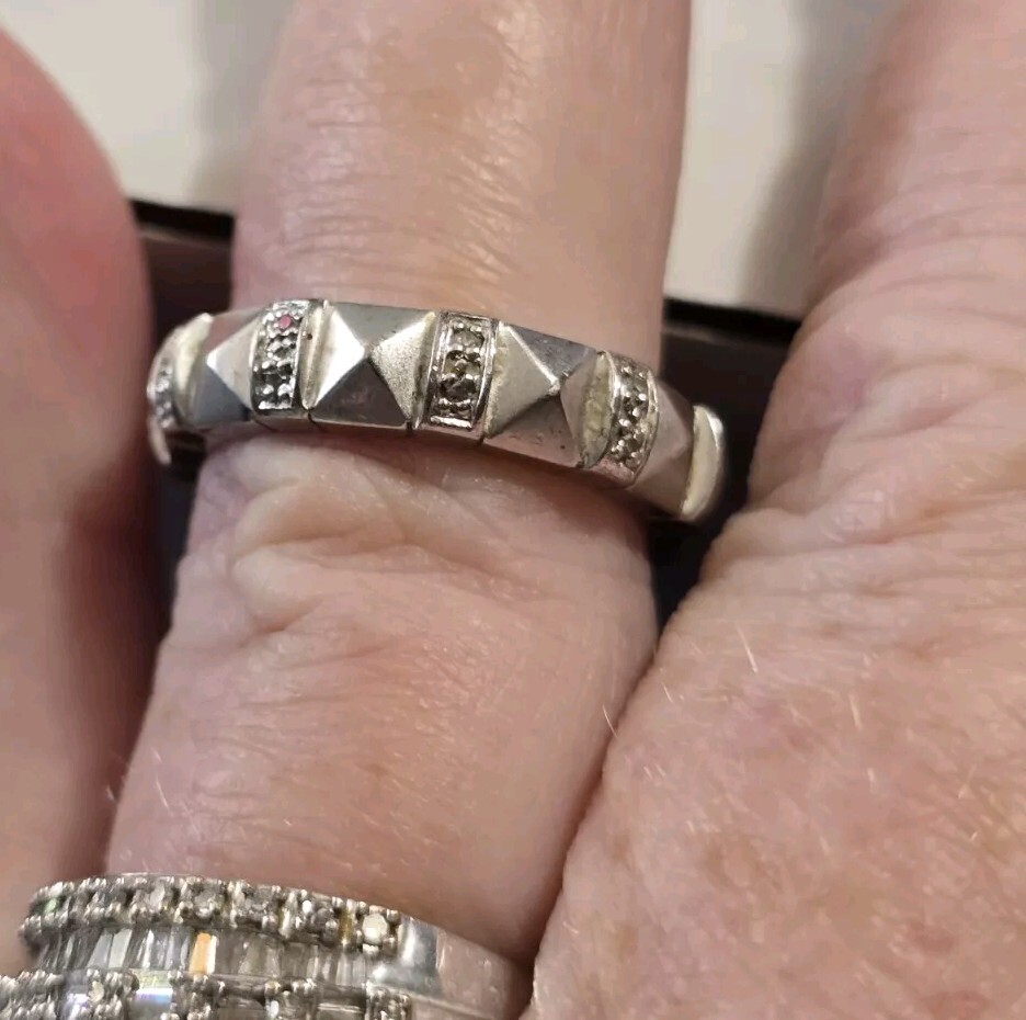 Ross Simons Sterling silver Thick Diamond Band Ring EA