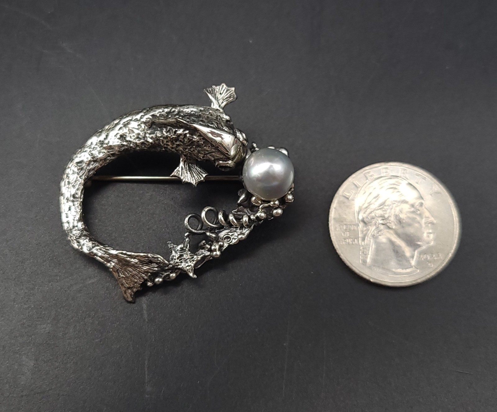 Koi Fish with Pearl – ORB – Sterling Silver Pin Brooch – 13.4g – Vintage – Used