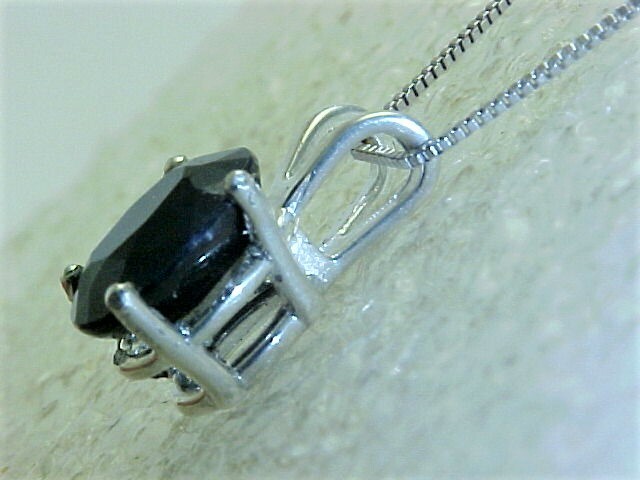 9 X 7mm MIDNIGHT BLUE SAPPHIRE PENDANT & 18″ BOX LINK CHAIN STERLING SILVER !