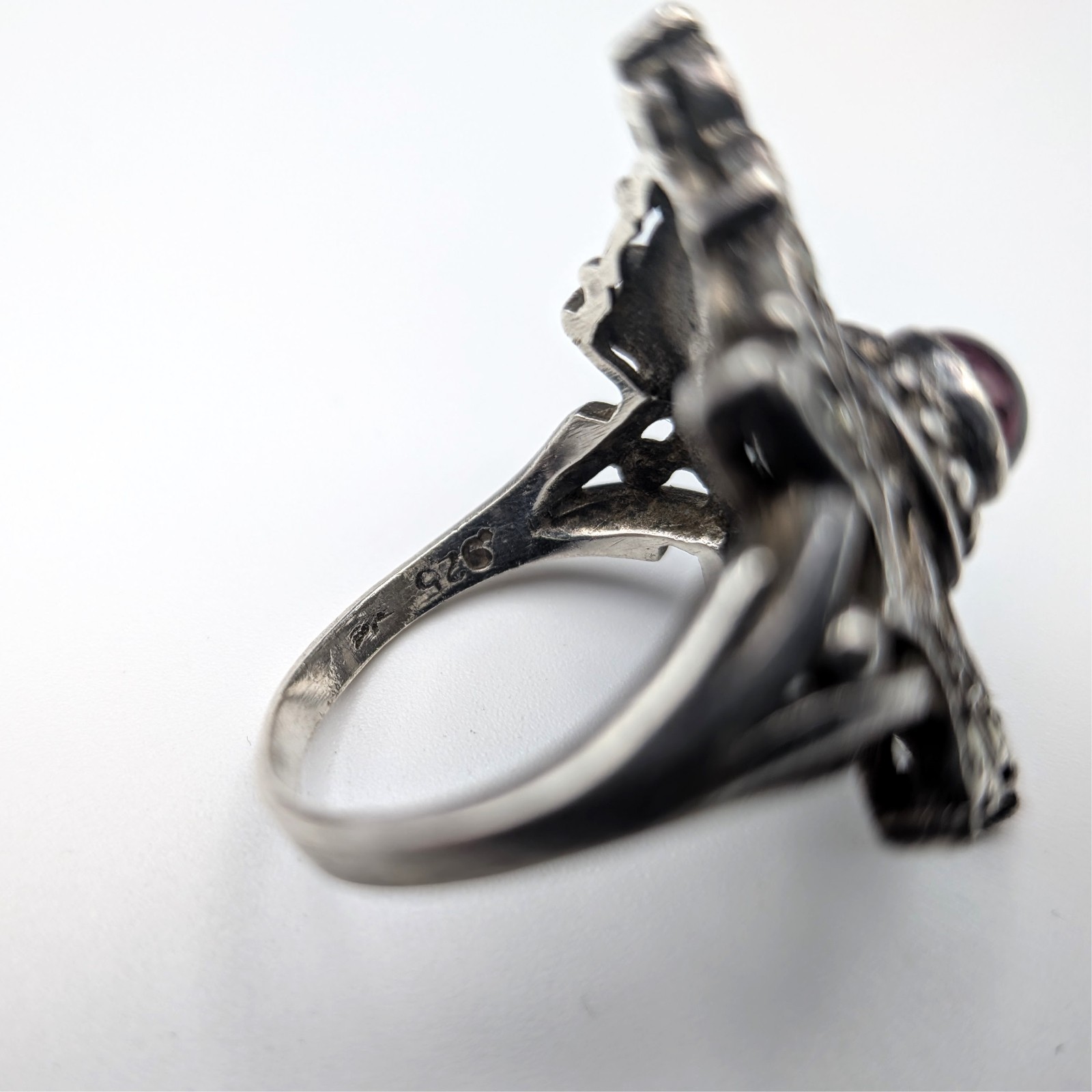 Antique Gothic Sterling Silver Ring W/ Violet Color Garnet Center Stone Size 6.5