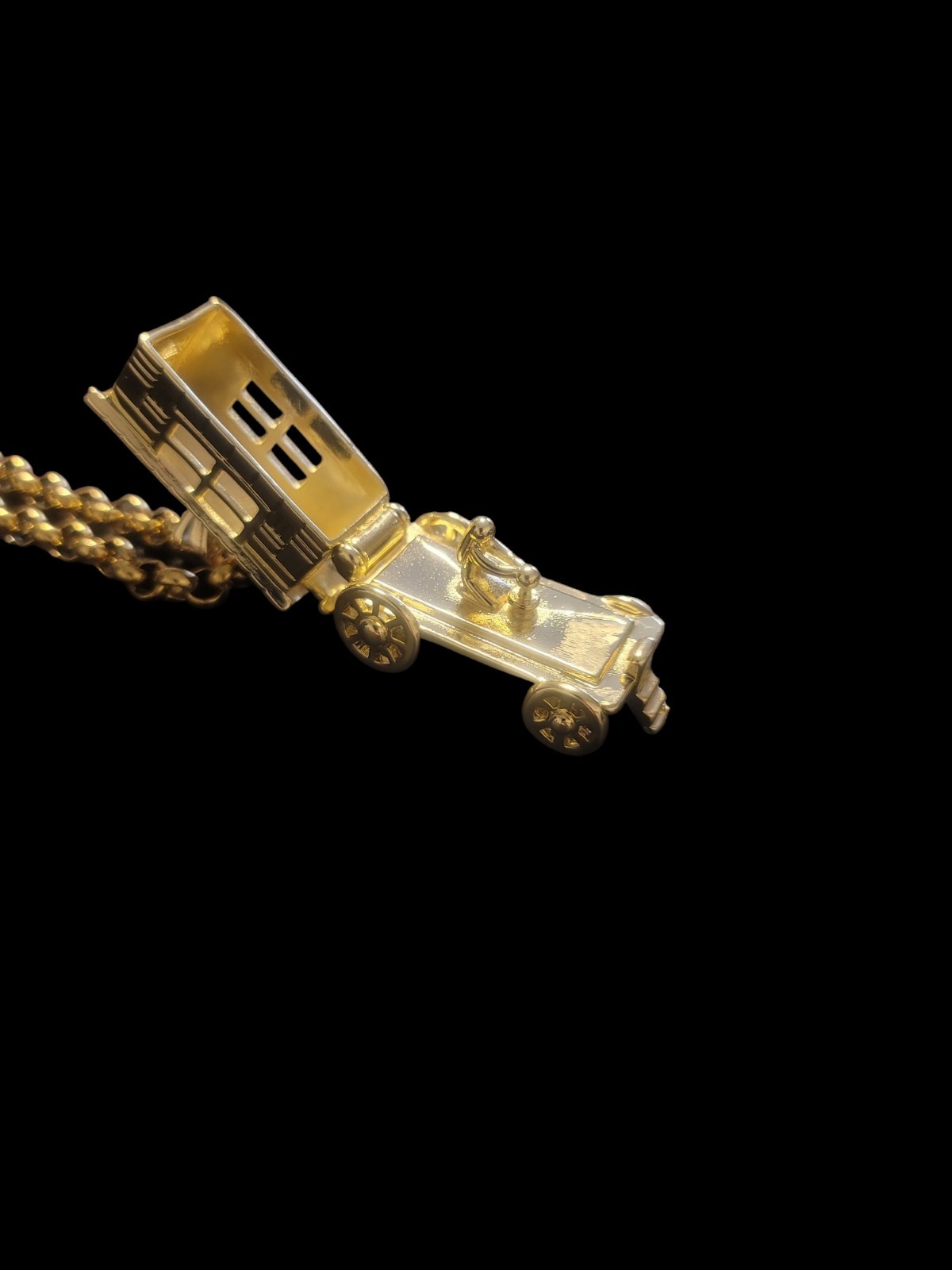 Gold Plated Belcher Chain And Gypsy Romany Vardo Pendant. Bling Roma Wagon