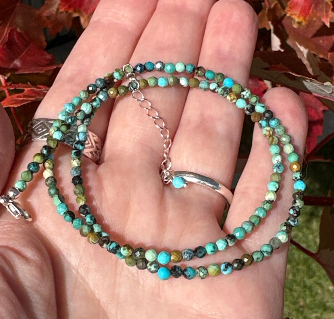 2025Selling Fast 8.5 Inch Handmade Beaded Boho Anklet Adjustable for Women Gift