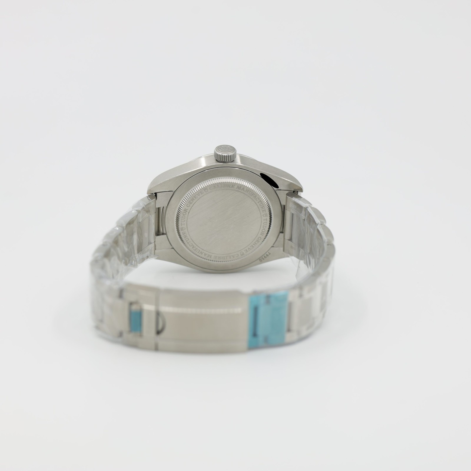 Tudor Ranger 39mm Beige Dial M79950-0008