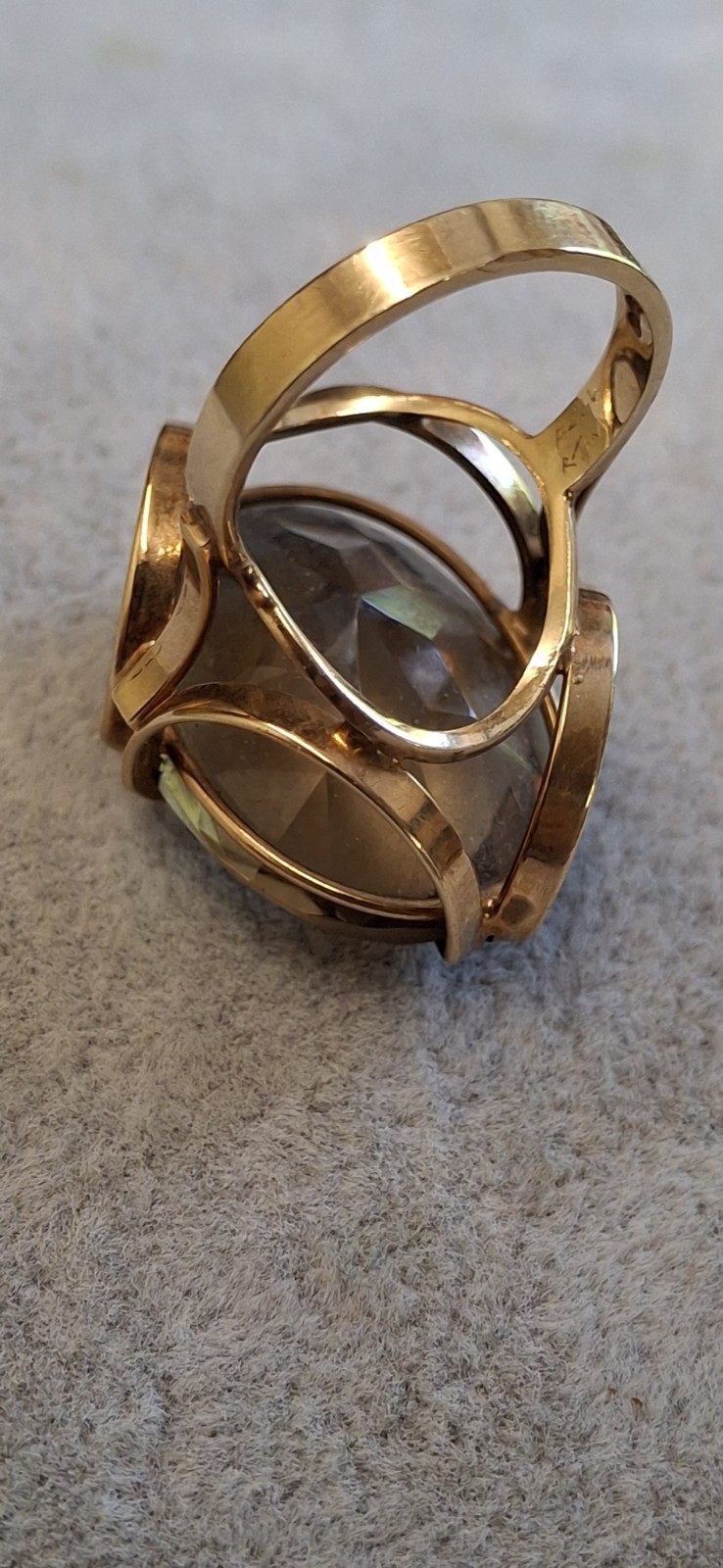 9ct Gold Chunky Smokey Quartz Ring Size O