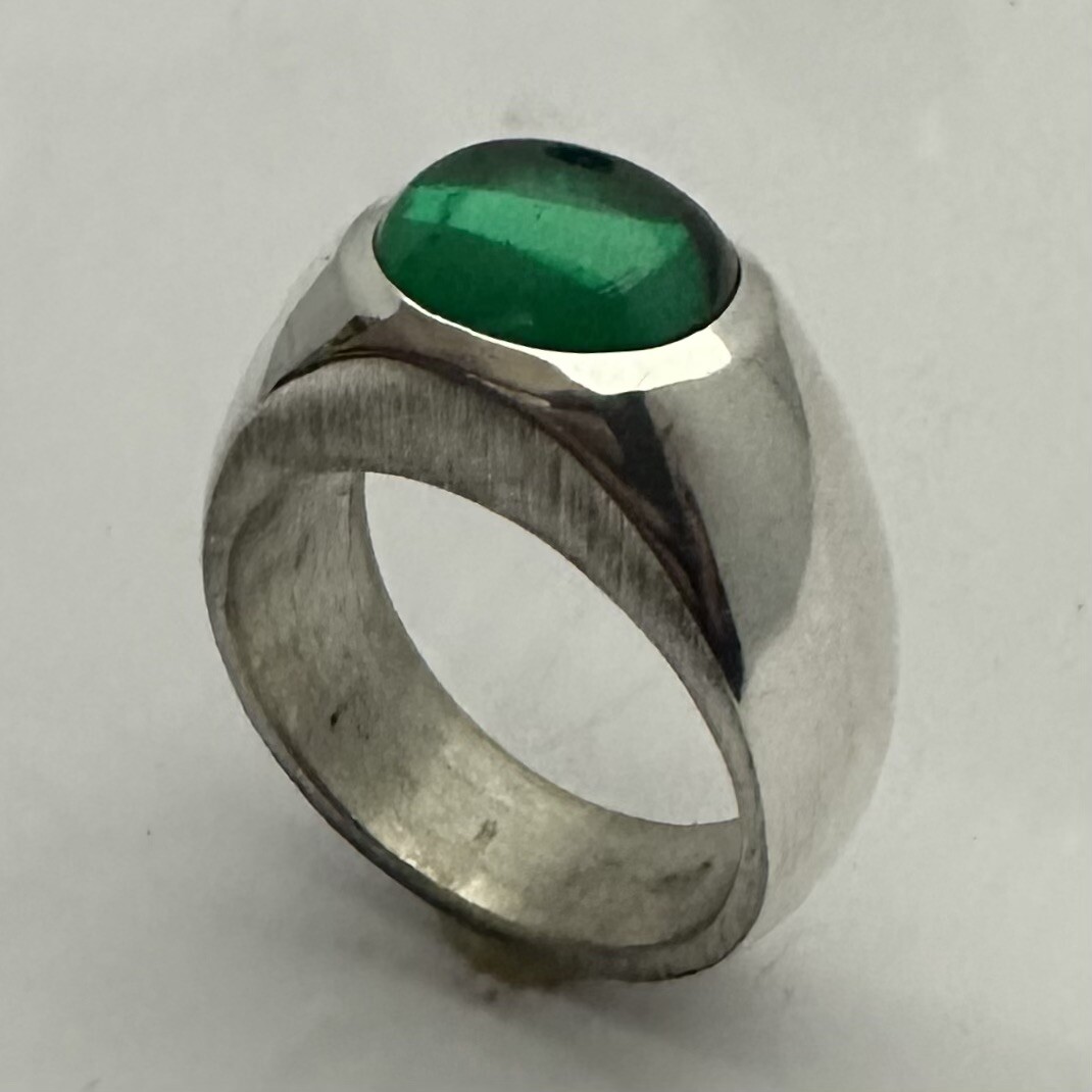 MJG STERLING SILVER Mans RING. 12 X 10mm NANOCRYSTAL EMERALD CAB. SZ 9 3/4