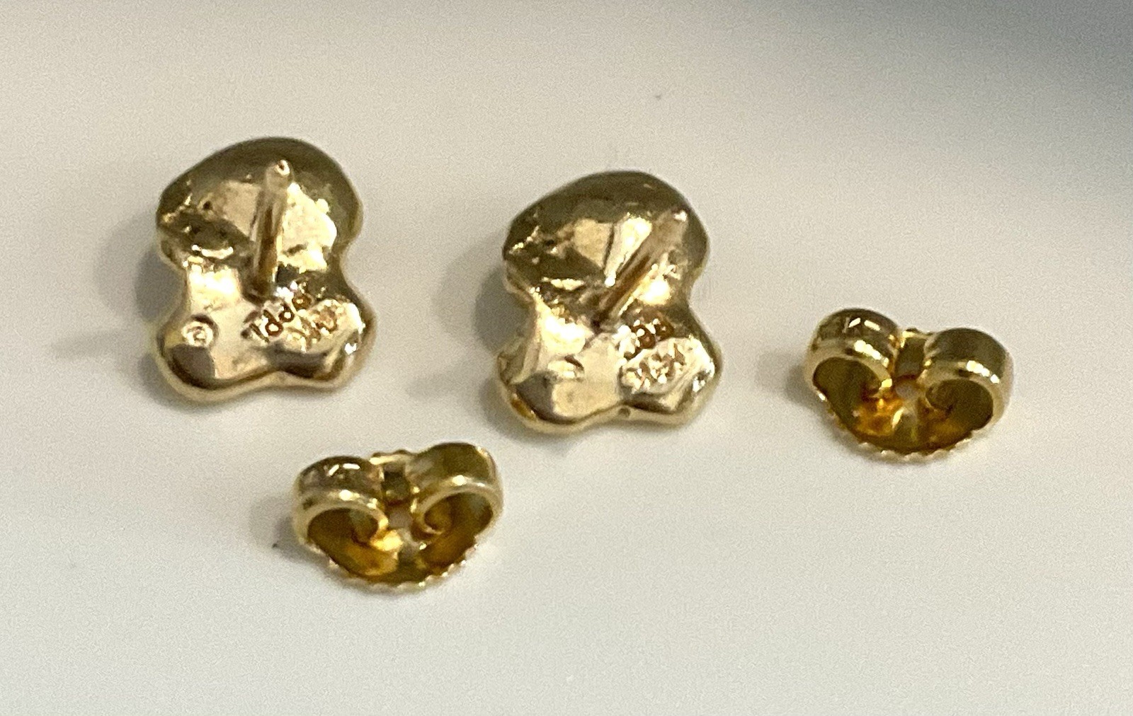 Pair Signed 14k Gold Stud Pearl Earrings Pepi Of Beverly Hills 3.2g