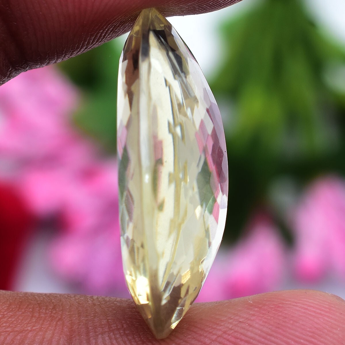 VVS 28.00 Cts Natural Lemon Citrine 23mm*19mm Oval Cut Untreated Loose Gemstone