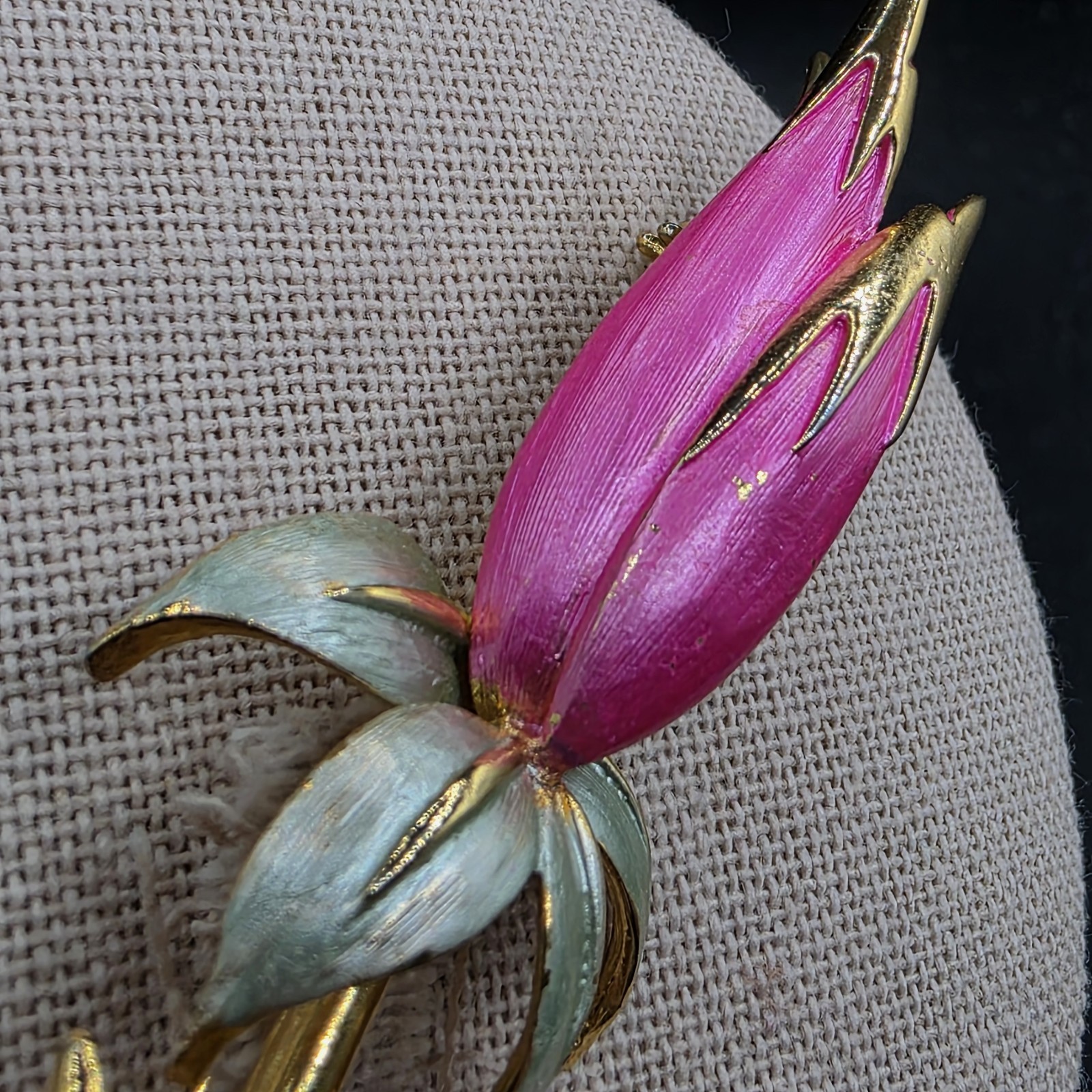 Vintage Park Lane Tulip Brooch Pink Green Enamel Goldtone 3.5 Inches