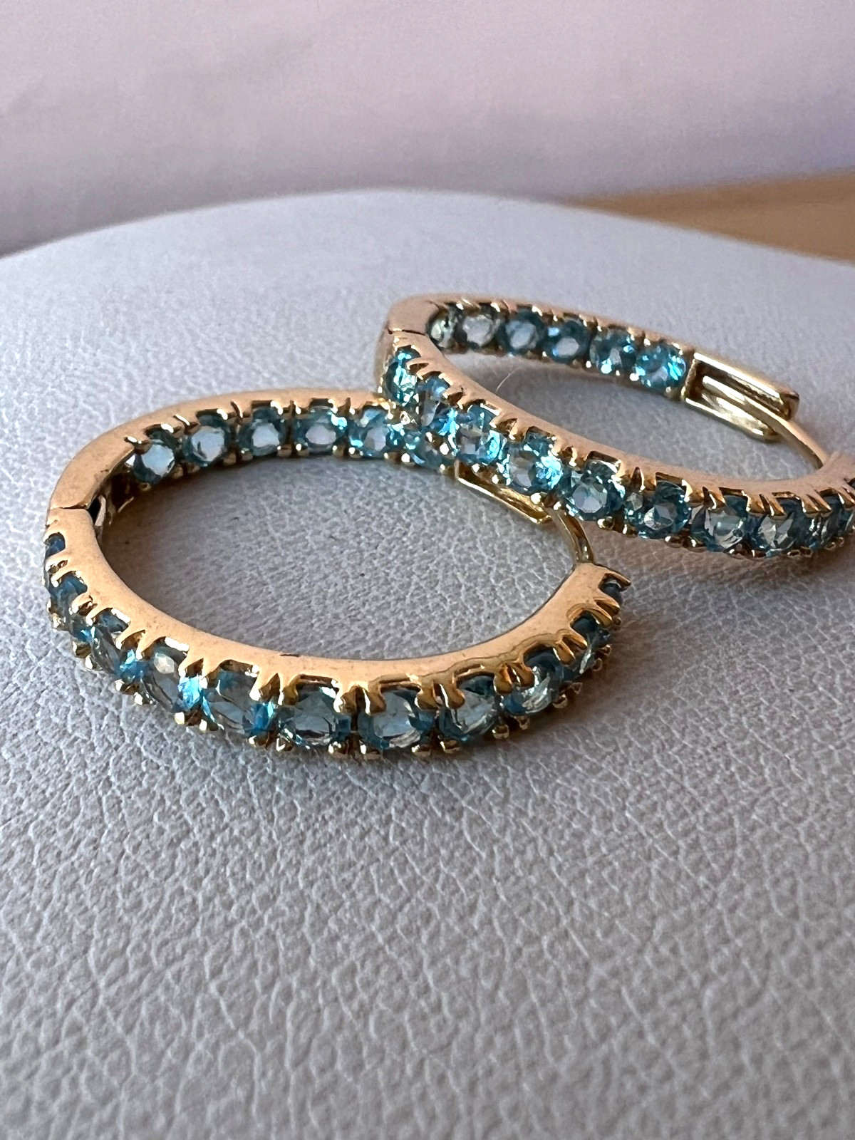 14K YELLOW GOLD BLUE TOPAZ IN AND OUT HOOP HOOPS EARRINGS STONES ON BOTH SIDES