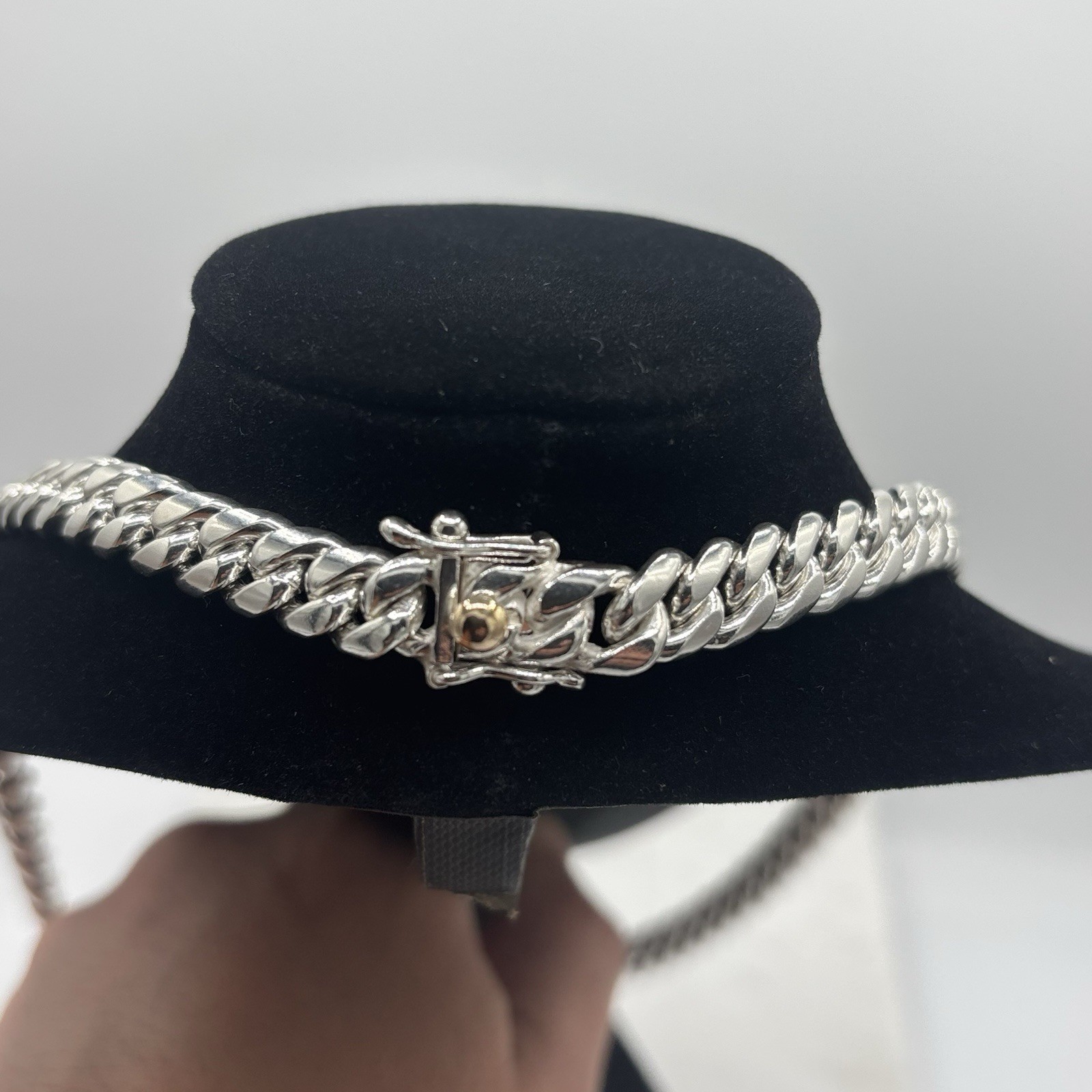 Luxury Silver Miami Cuban Chain Necklace 20 Inches