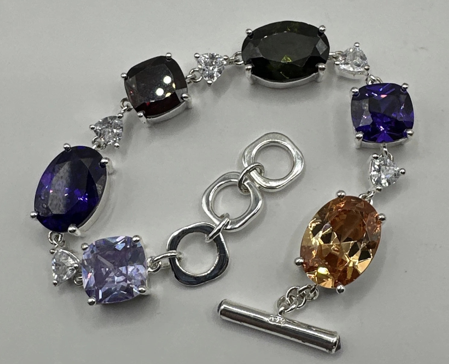 Beautiful Silver Tone NVC Multicolored Cut Crystal Link Bracelet 7-8.5”