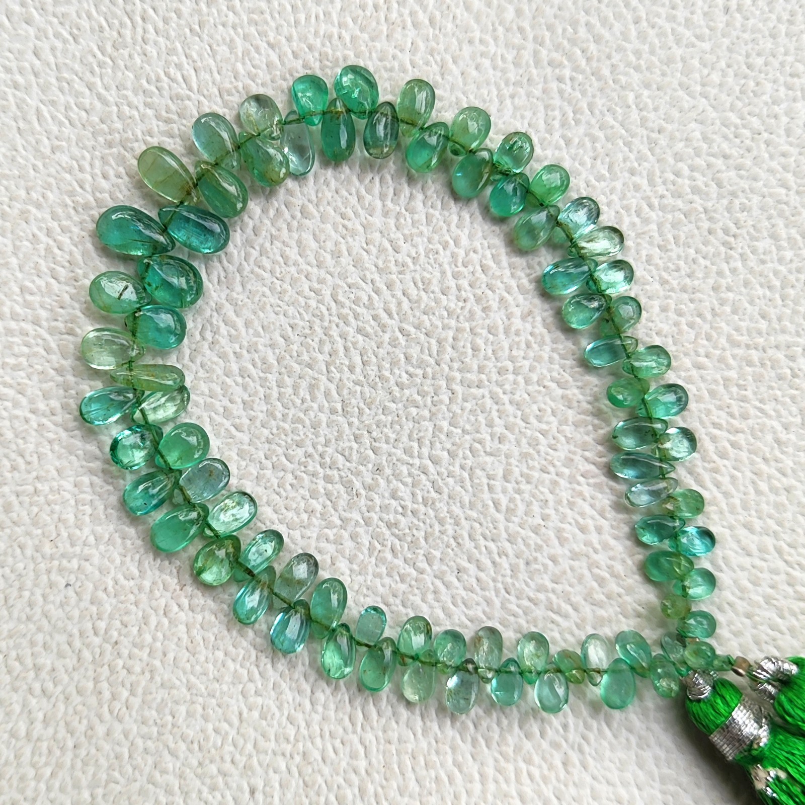 Madagascar Green Apatite Gems 5×3-7x5mm Smooth Pear Beads 7″ Jewelry Strand