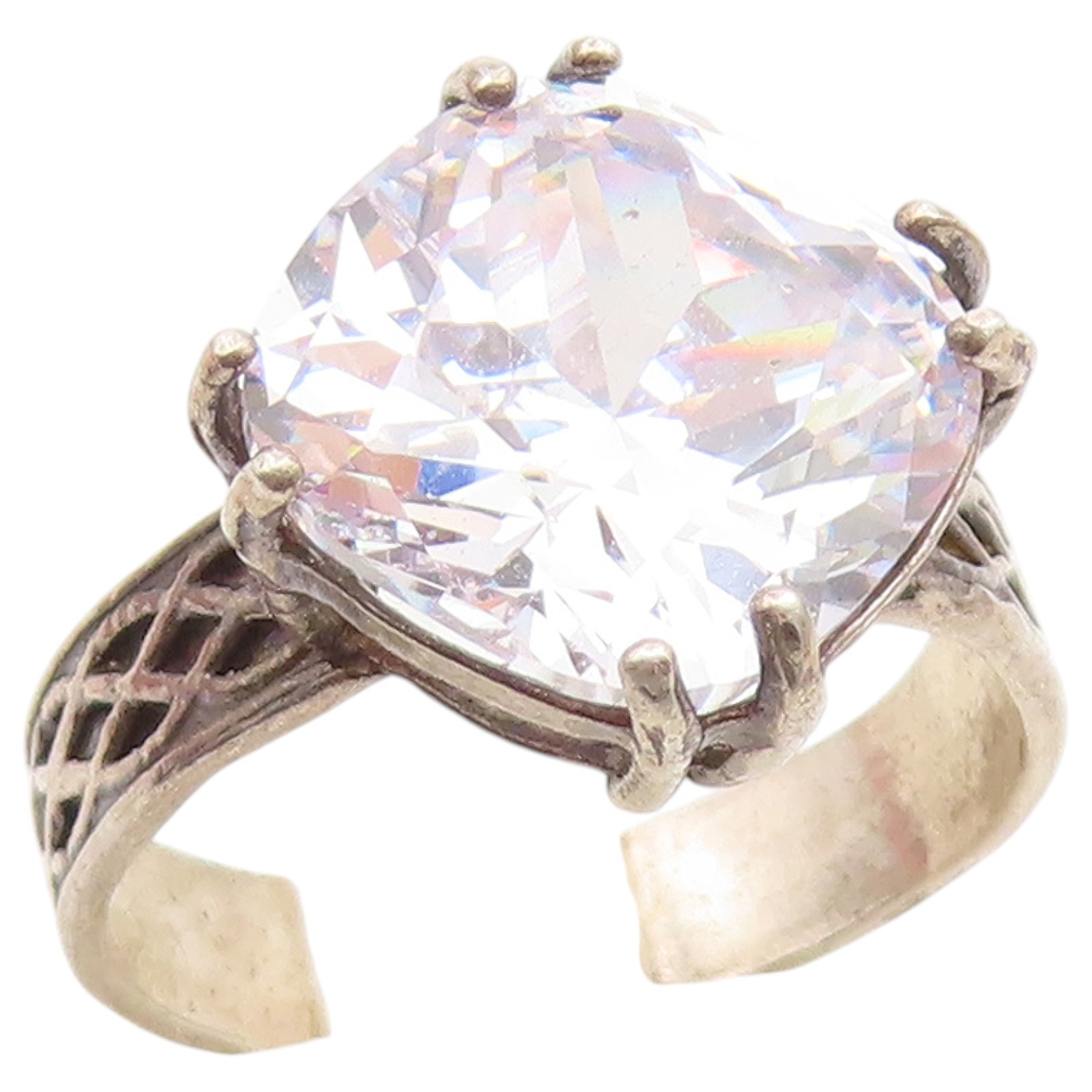 925 Sterling Silver Vintage Ring ISRAEL CZ Textured Latticework Sz 7.5 RG36884