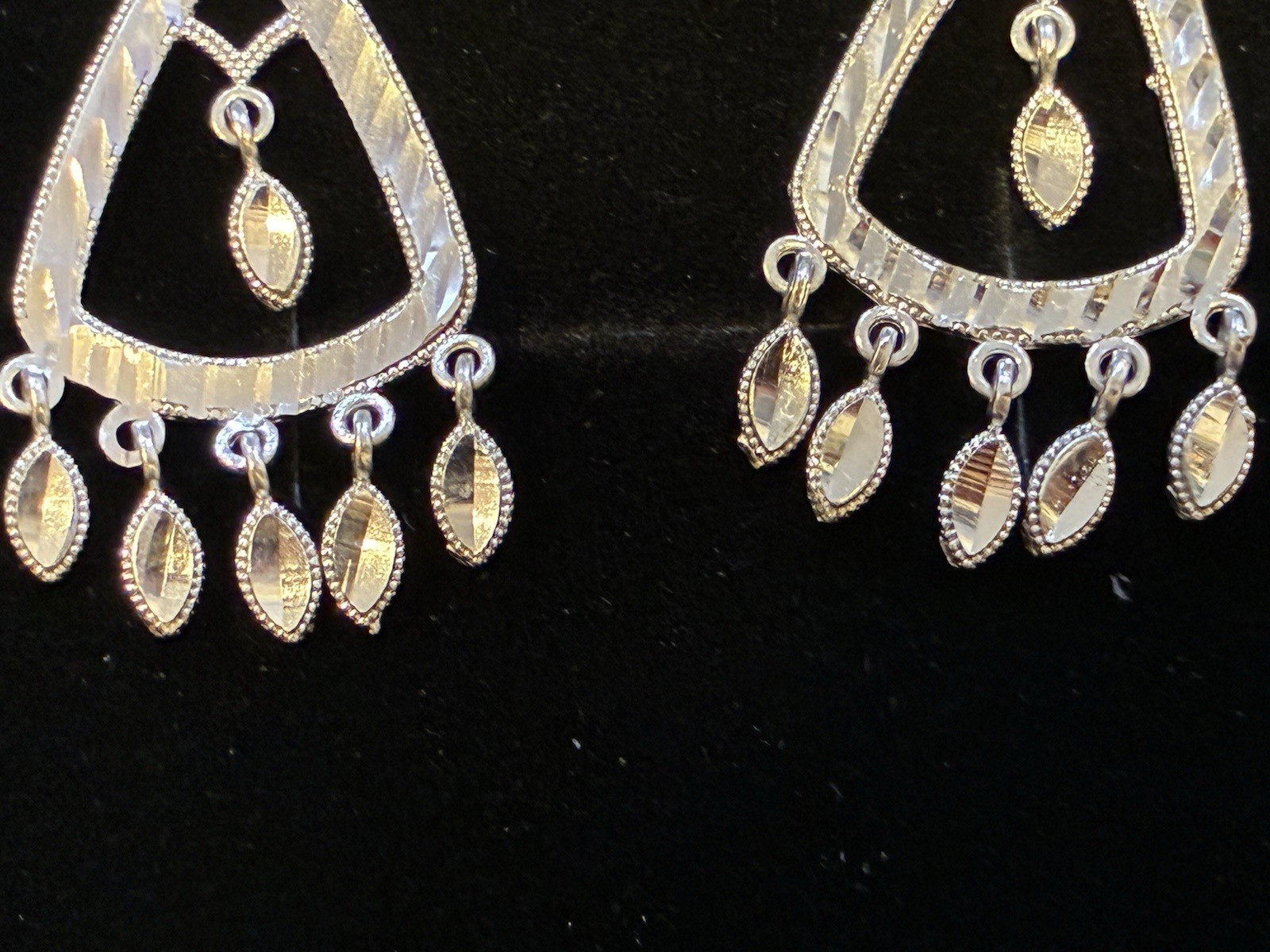 925 Sterling Silver Rhodium Chandelier Dangle Earrings 3cm Wide NWOT