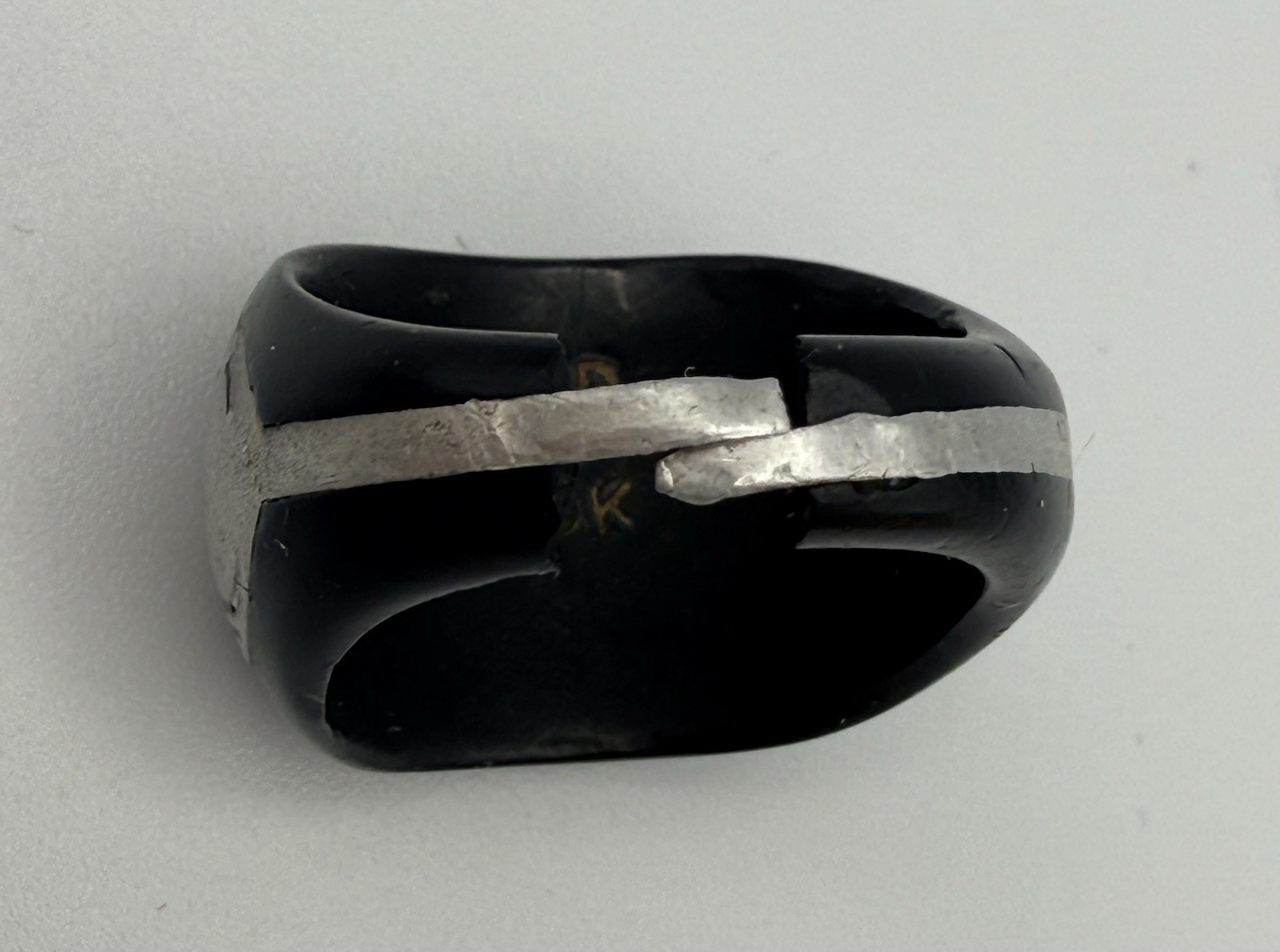 KILL THE JINX LUCKY SIGNET BAKELITE RING 1929 – HORSESHOE & NAVAJO GOOD LUCK T6