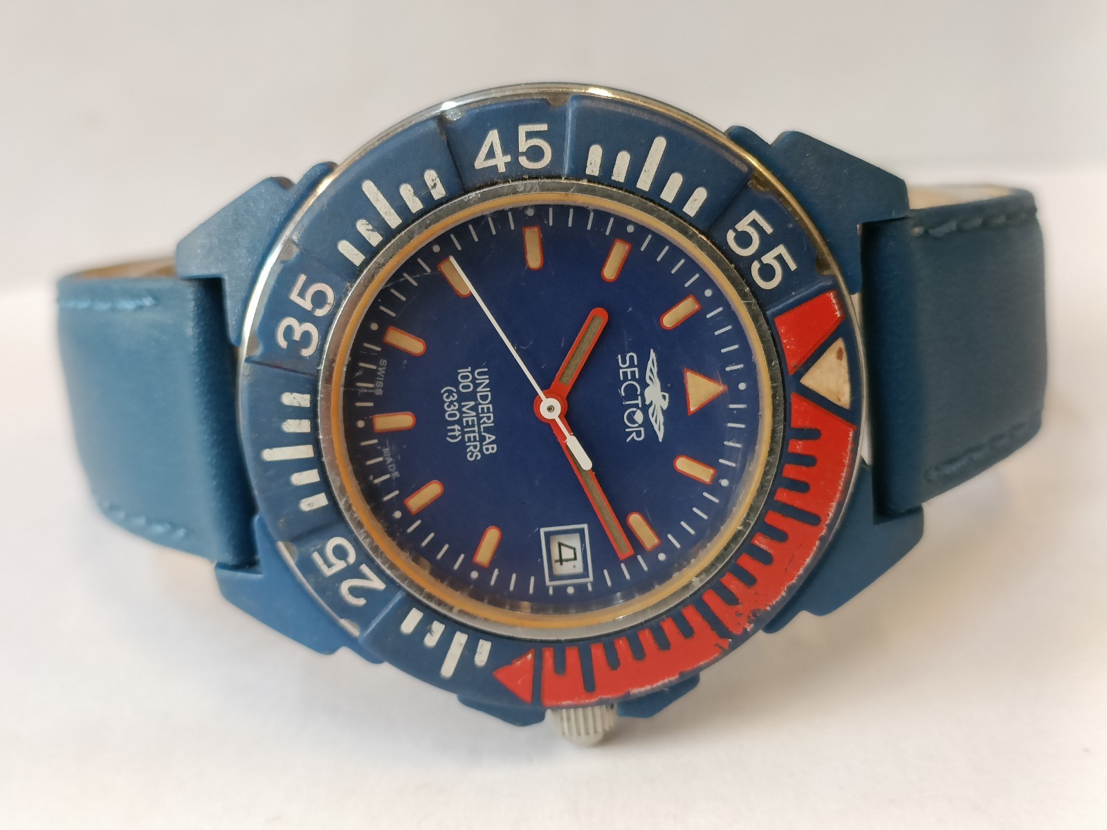 SECTOR NO LIMITS QUARTZ BLUE DIAL SWISS MEN’S WORKING CONDITION