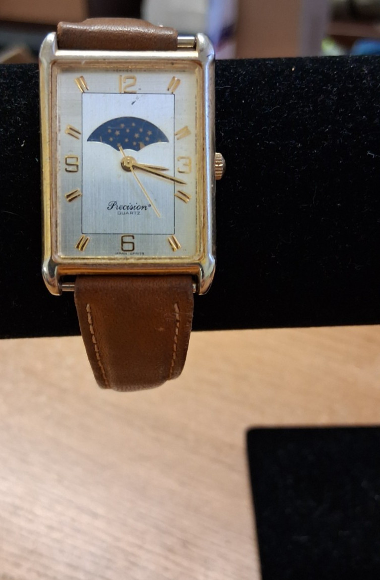 VINTAGE PRECISION QUARTZ BY GRUEN WRISTWATCH MOON PHASE RECTANGULAR TANK WATCH