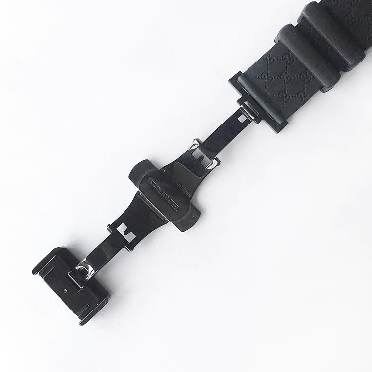 26Mm black patterned rubber watch strap compatible with YA114207 butterfly clasp