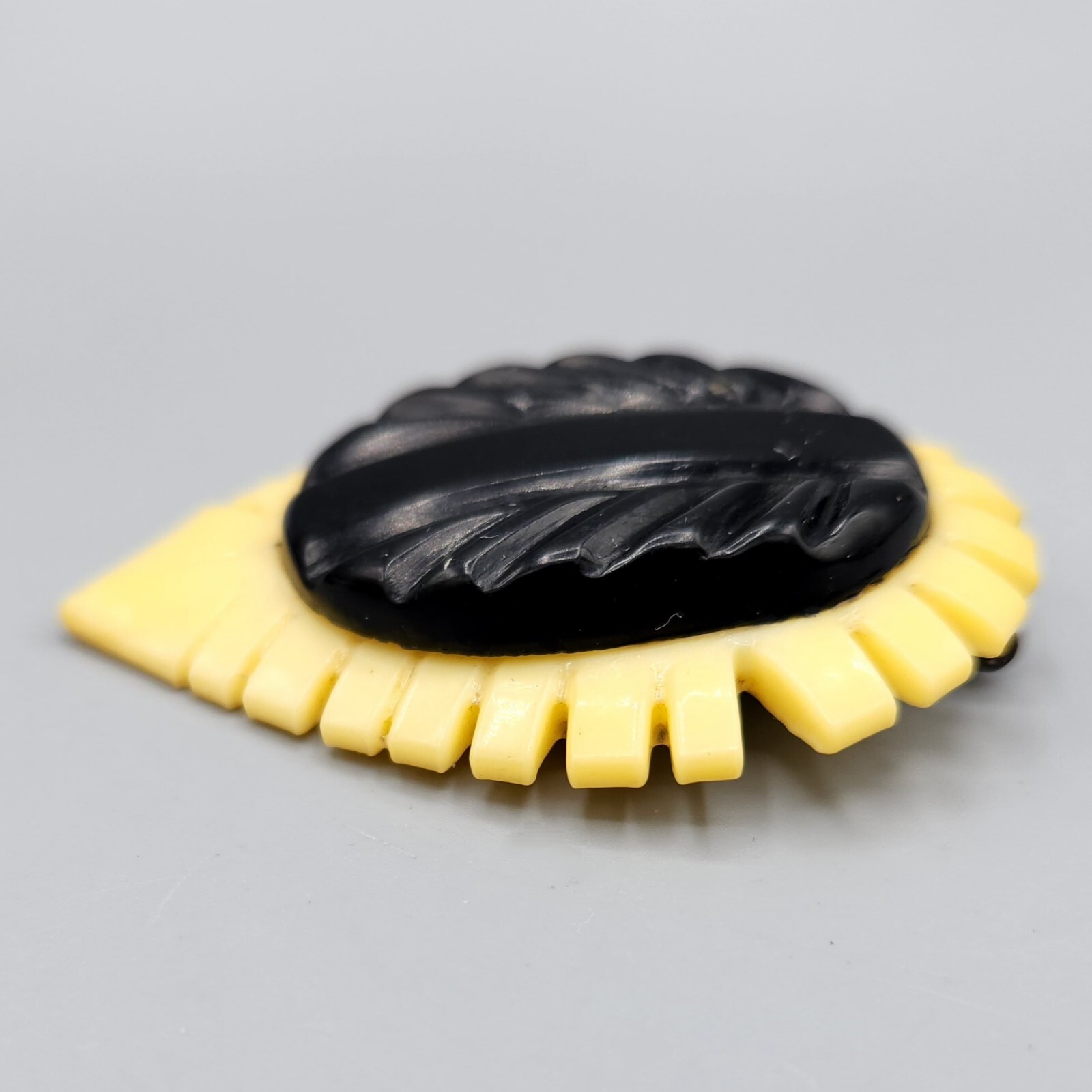 Late Art Deco Retro Black Cream Carved Celluoid Teardrop Dress Clip