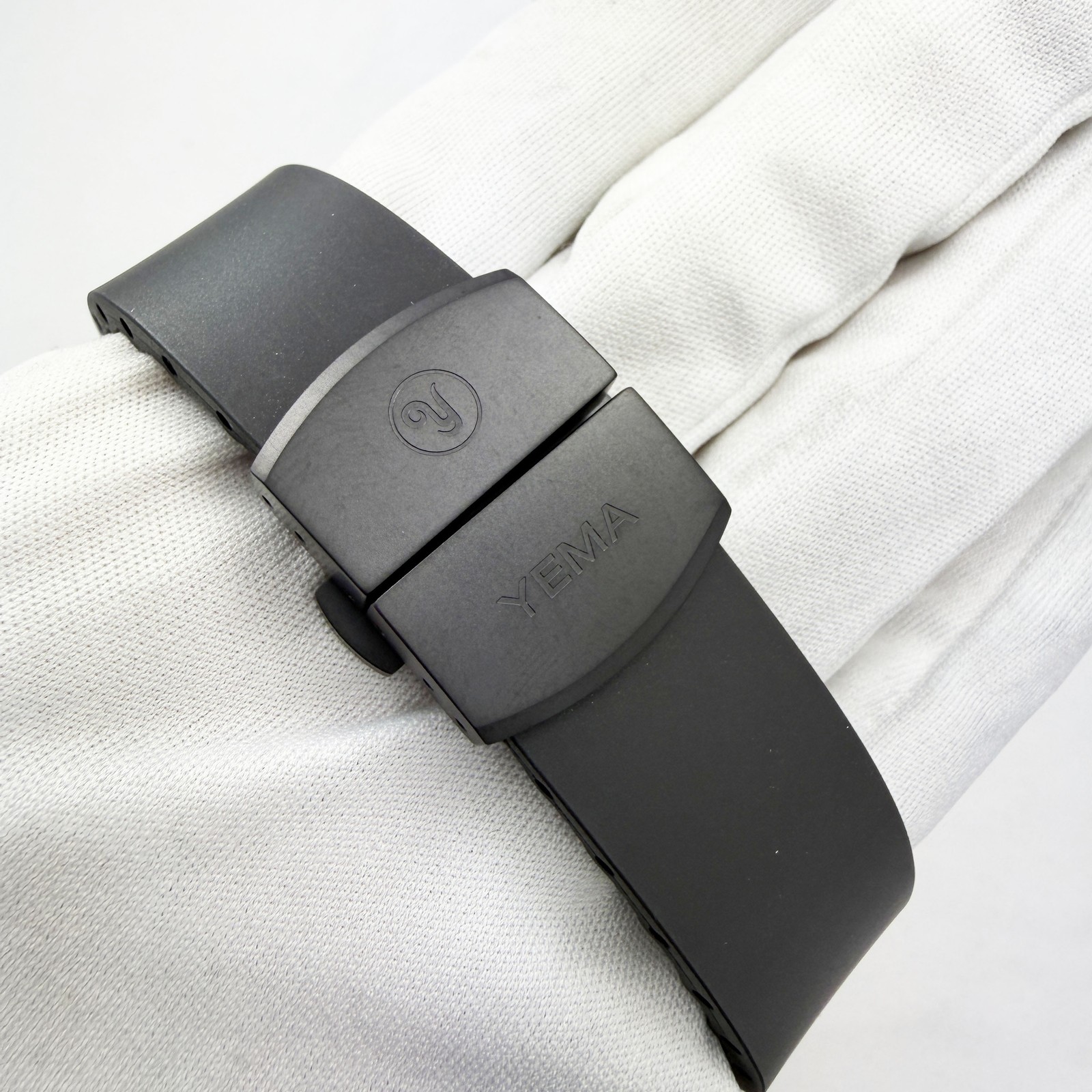 New Yema X Alain Silberstein Limited Edition 40MM Black Titanium Box Paper