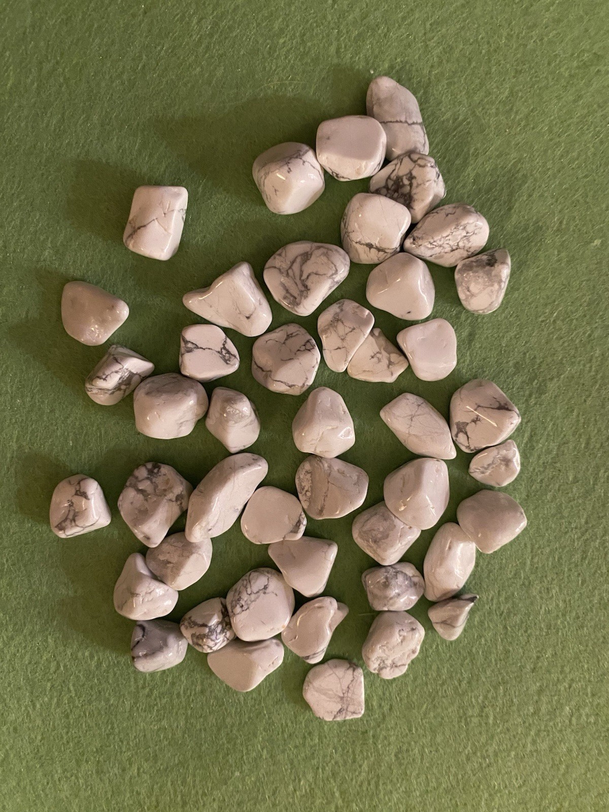 Howlite Stone Bundle 5.82 Oz/.36 Lb. Smooth Veiny Perfect For Jewelry