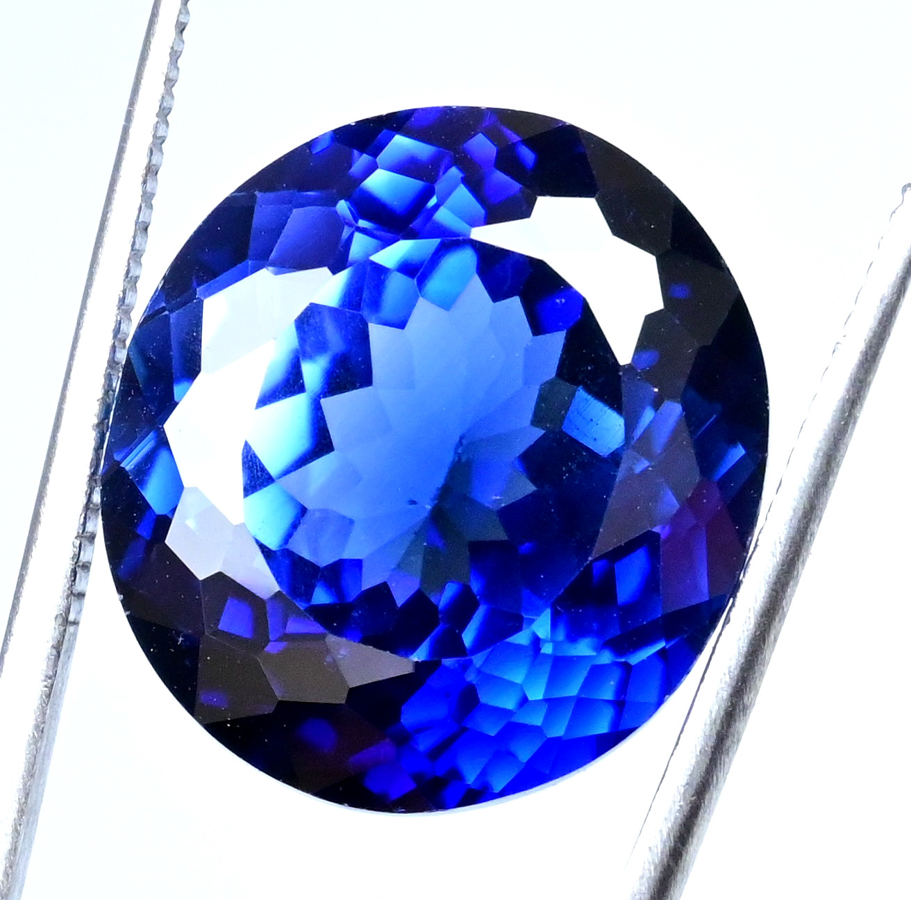 28.25 Ct Natural Ceylon Blue Sapphire Oval Certified Flawless Loose Gemstone