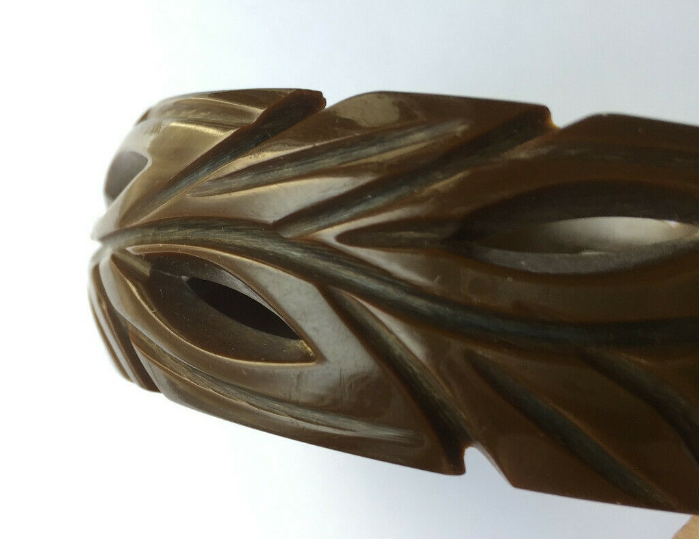 Vintage Bakelite 2.56” Carved leaves Bakelite bangle in dark brown color 1”