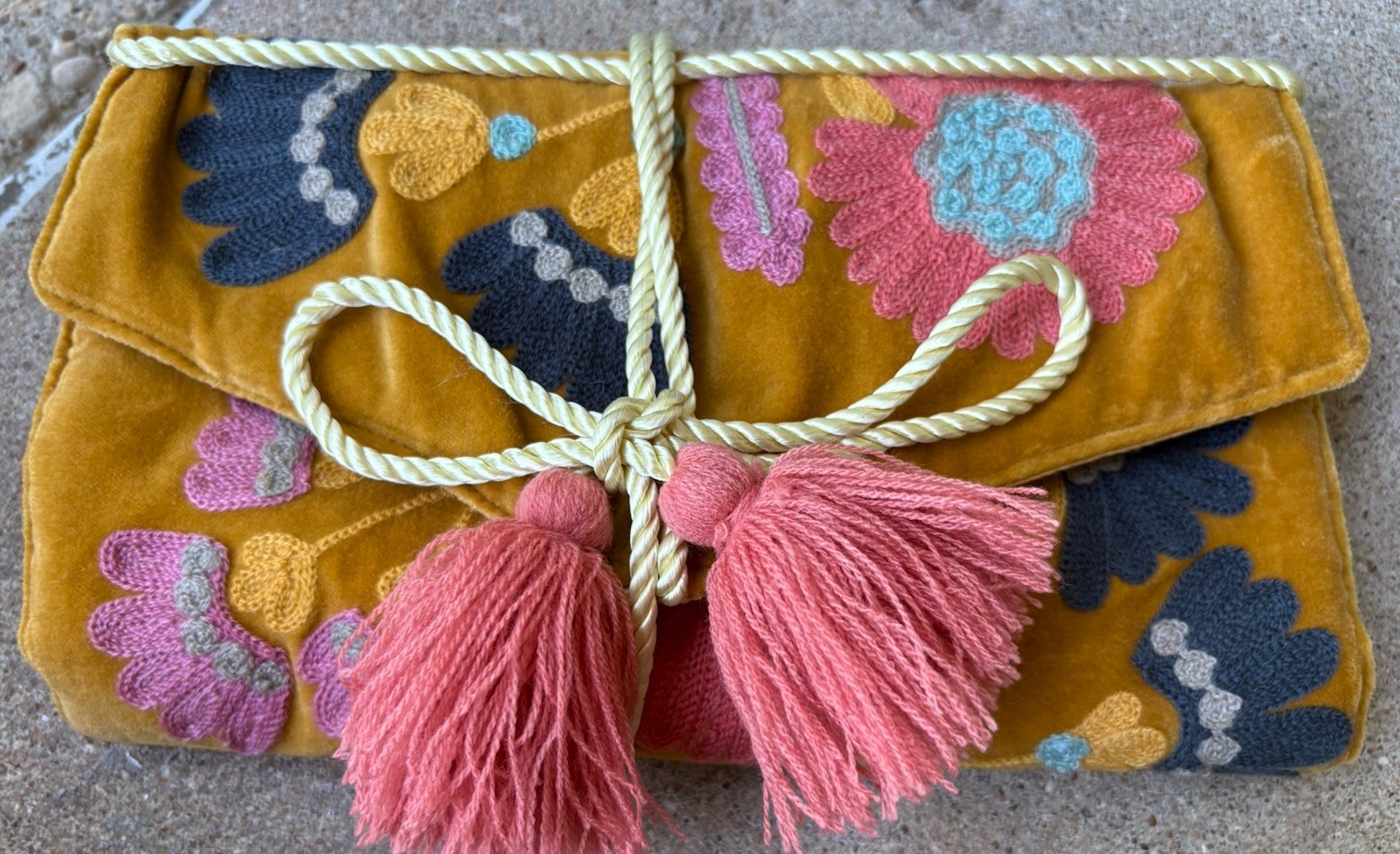 Rahab’s Rope Gold w/ Flowers Velvet Tassel Roll Up Travel Jewelry Bag
