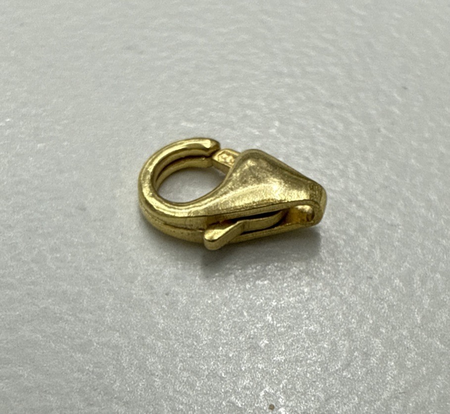 14k Yellow Gold Pear Shape Lobster Fish Lock 6.9 mm Clasp Made In Italy