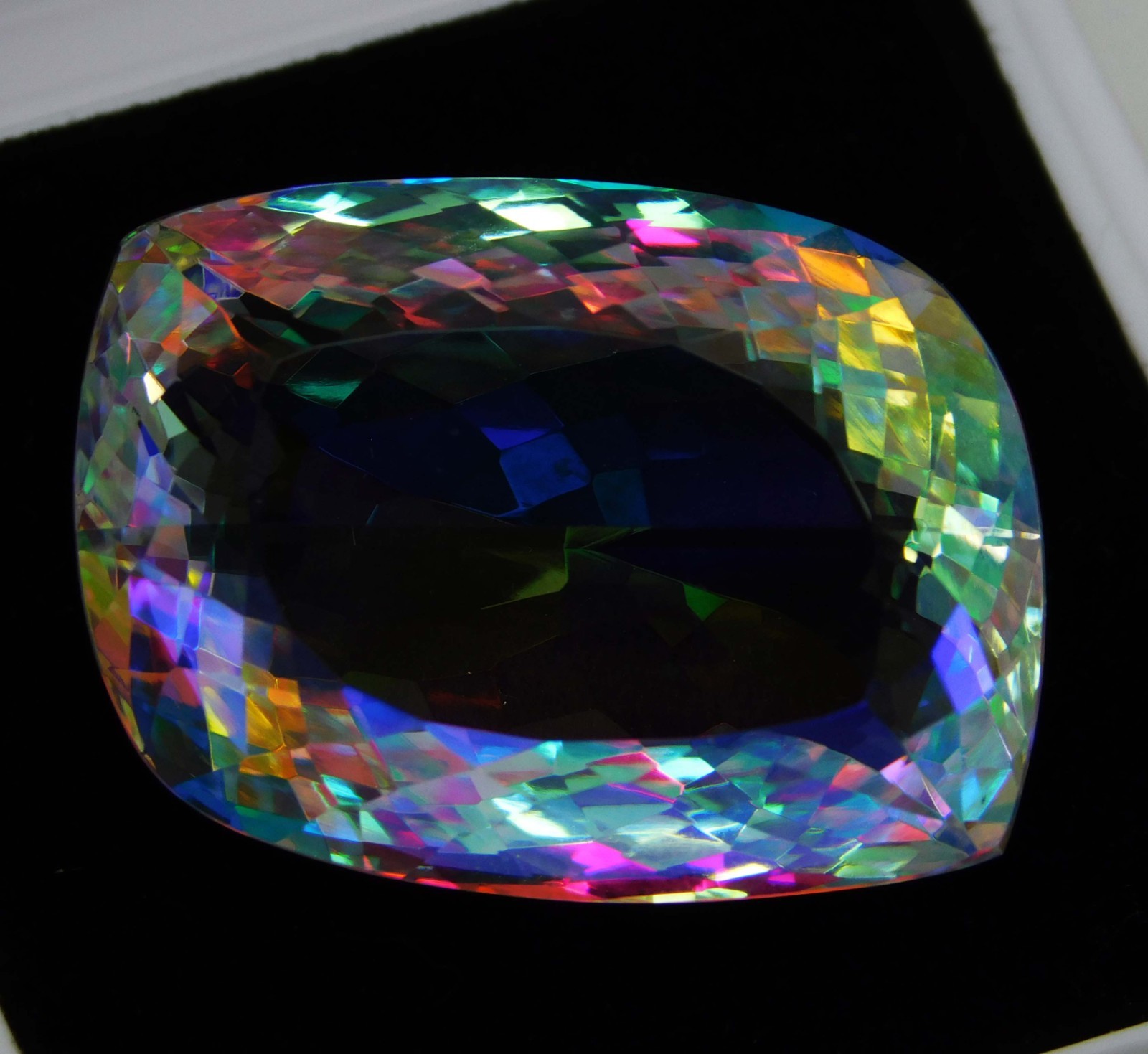 Flawless Natural Mystic Quartz 97.70 Ct Certified Rainbow Fancy Loose Gemstone