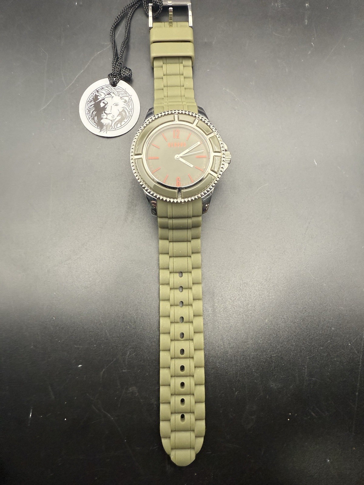 NWT Versus by Versace SGM100014 OD Green Bezel and Strap Watch New Battery O3