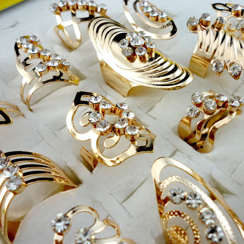 30Pcs Wholesale Mix Rhinestones Golden Iron Alloy Adjustable Size Rings Jewelry