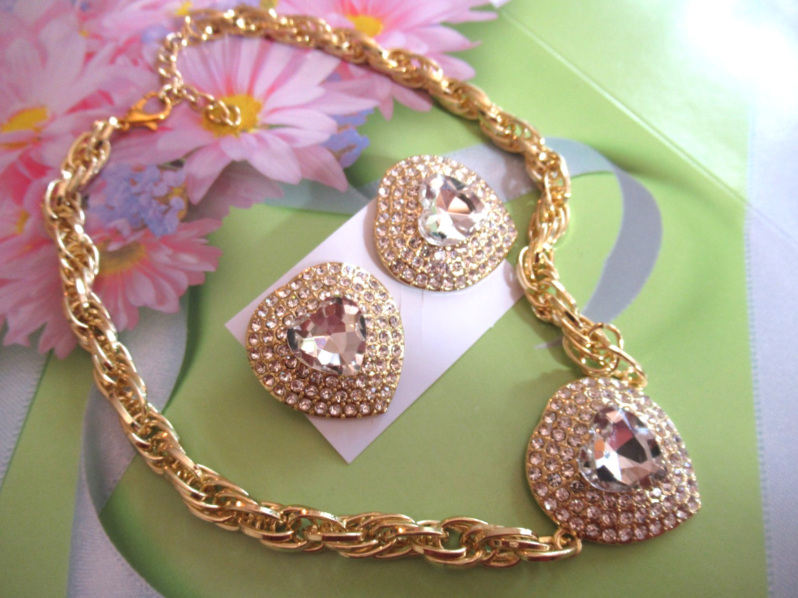LOVELY THICK STRAND CRYSTAL HEART SHAPE CHOKER NECKLACE & EARRINGS SET NEW