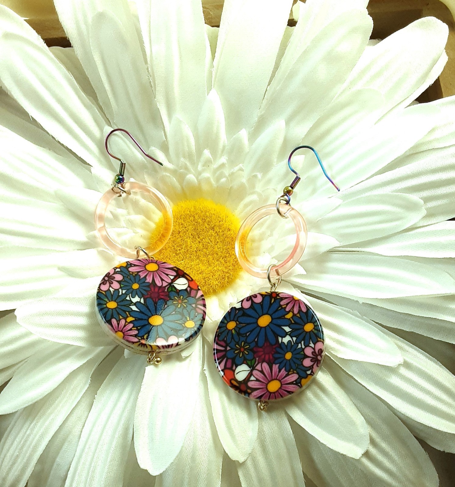 Retro Flower Earrings: Acrylic Daisy Discs, Stainless Steel Earwires, Handmade