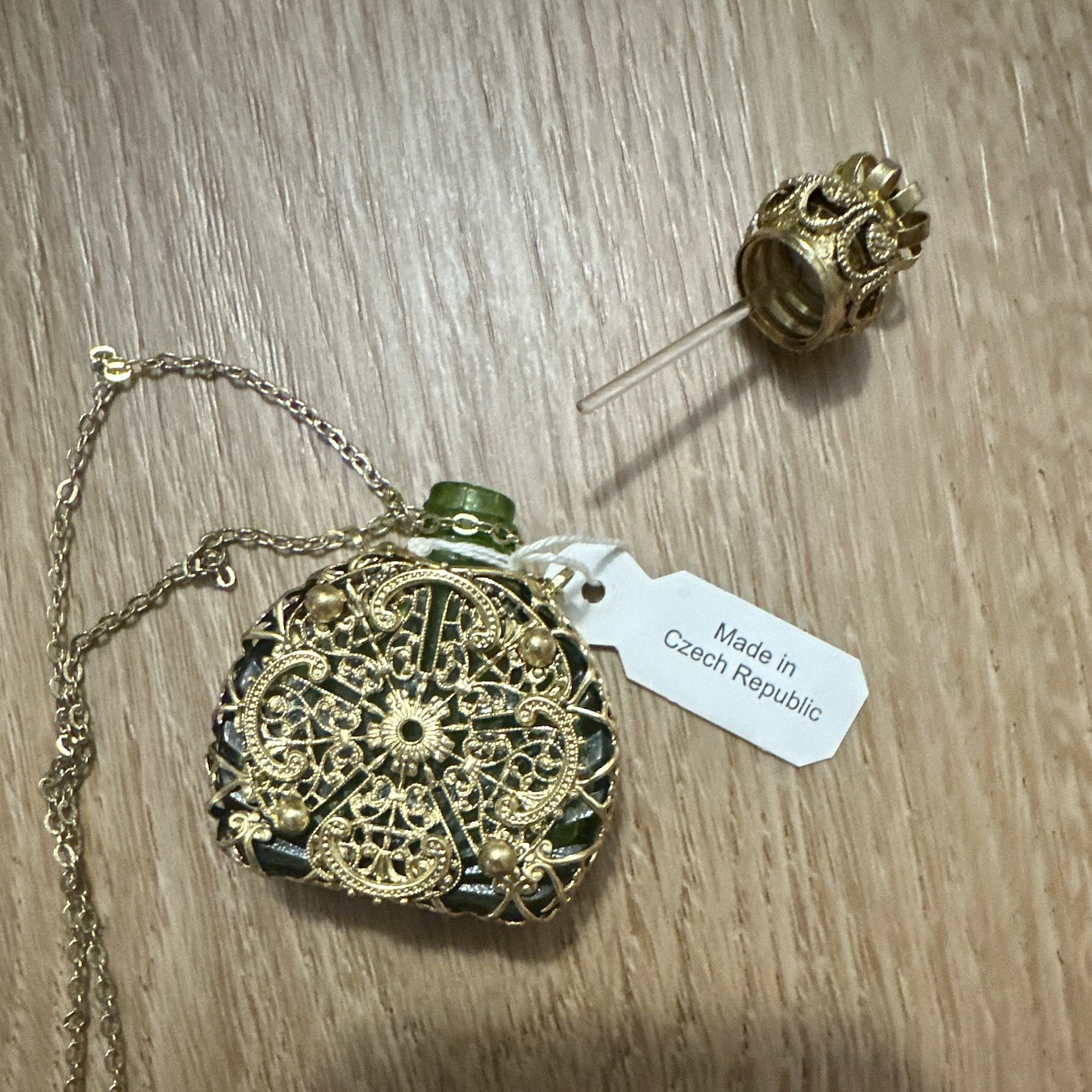 Vintage Czech perfume bottle pendant cable Gold Tone Filigree Green Glass