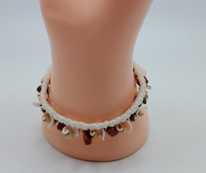 Handmade Macrame Anklet with Shells and Natural Stones