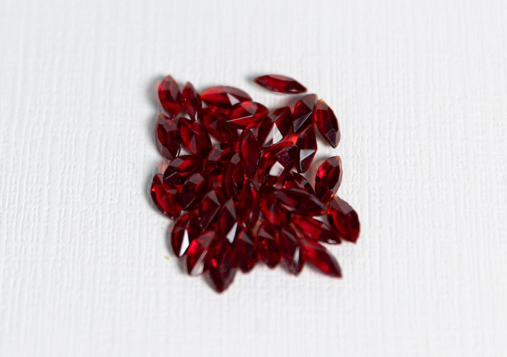 36 Ruby Red 8x4mm Czech Marquise Navette Glass Stones Faceted Machine Cut