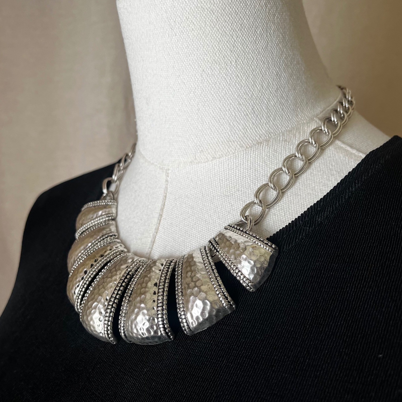 Hammered Silver Statement Bib Necklace 16-19″ Chunky Sculptural Collar