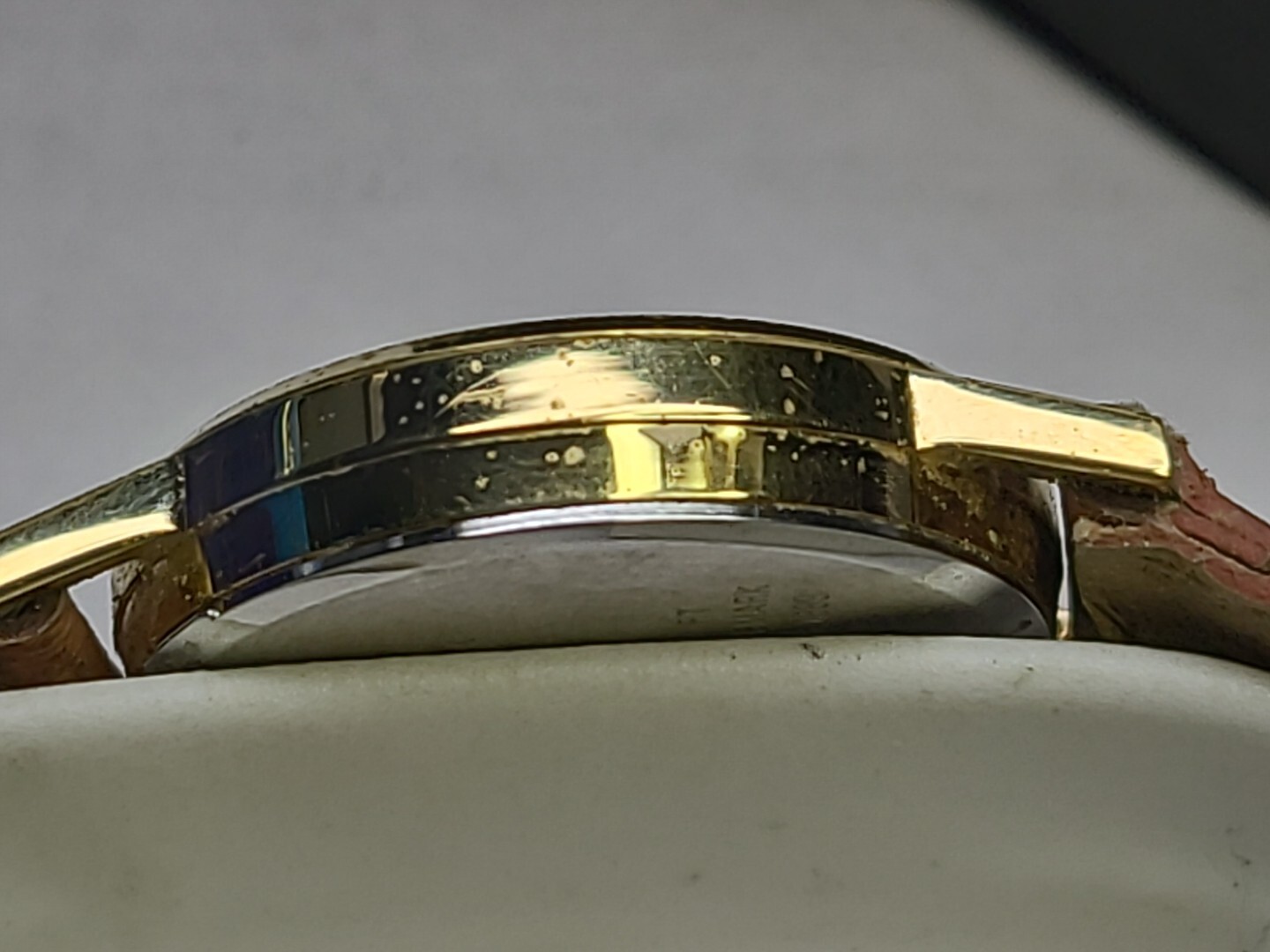 Armitron Bugs Bunny 50th Gold Diamond Quartz 1989 Watch For Parts Not Working
