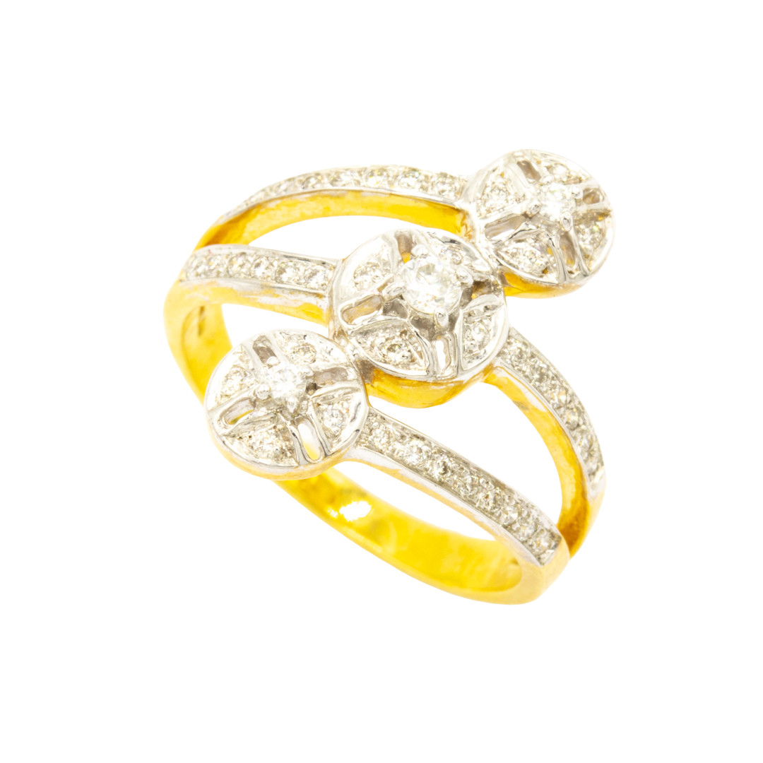3 pieces cluster ring 9k gold 3.3 gram Natural Diamond 0.29 carat ring size 7