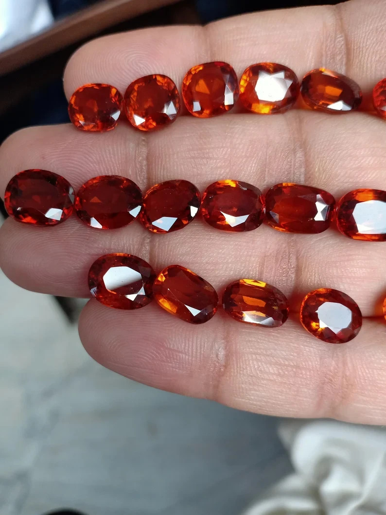 Top Quality Real Hessonite Garnet 32 Pieces Lot With Wholesale Price 127 Carat