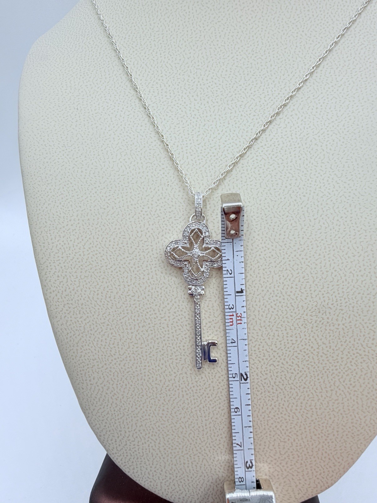 925 Sterling Silver Diamond Key Necklace 2” Pendant 18” Chain 0.21ct Natural