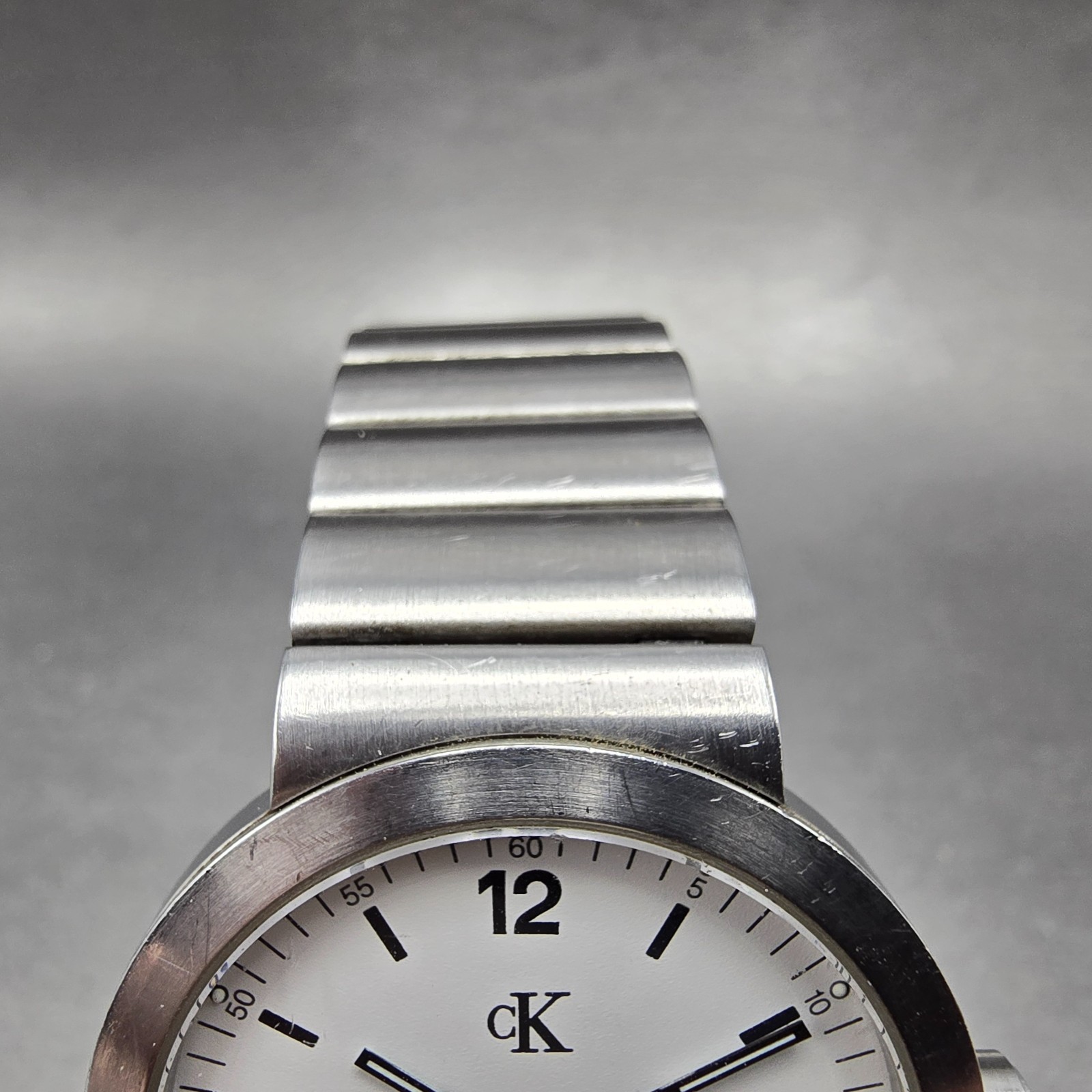 Calvin Klein Watch Men 34mm White Dial Silver Tone Date Round K2111 PARTS