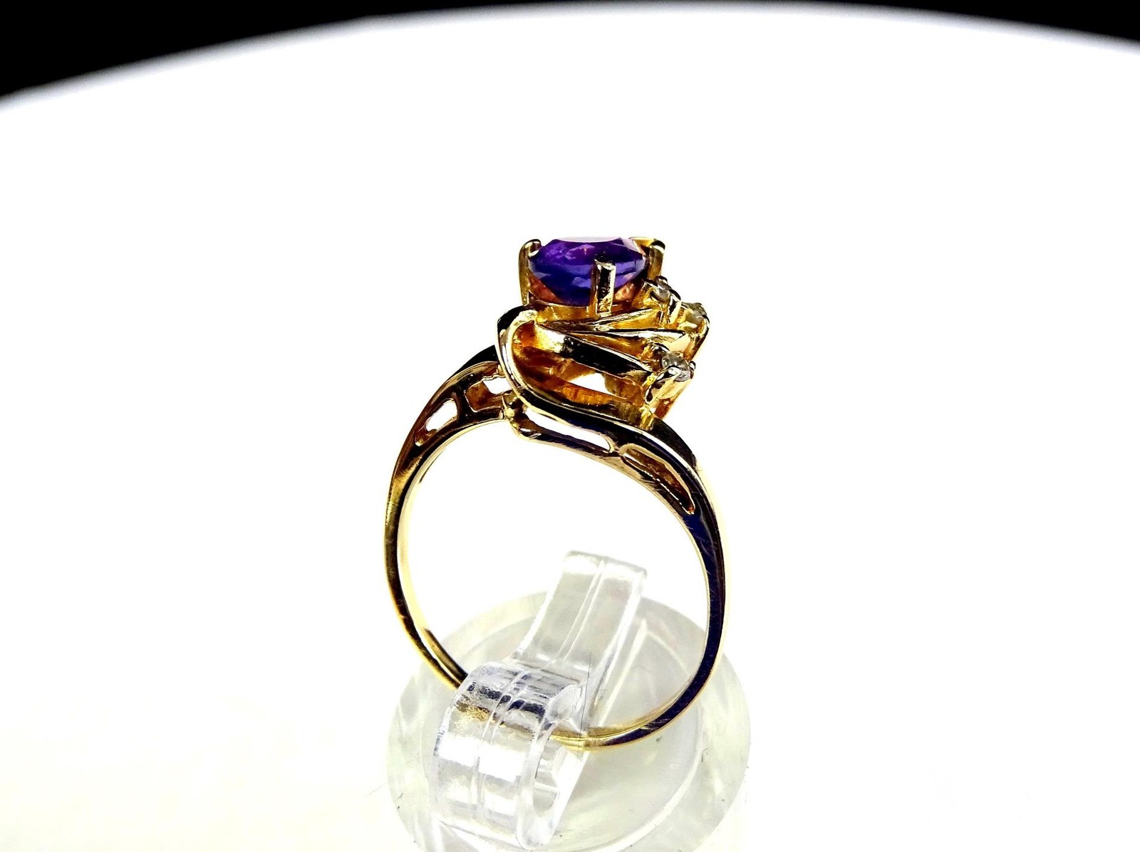 14K Yellow Solid Gold 3.2 Grams Size 6.5″ Pear Shape Amethyst Diamond Ring 1980