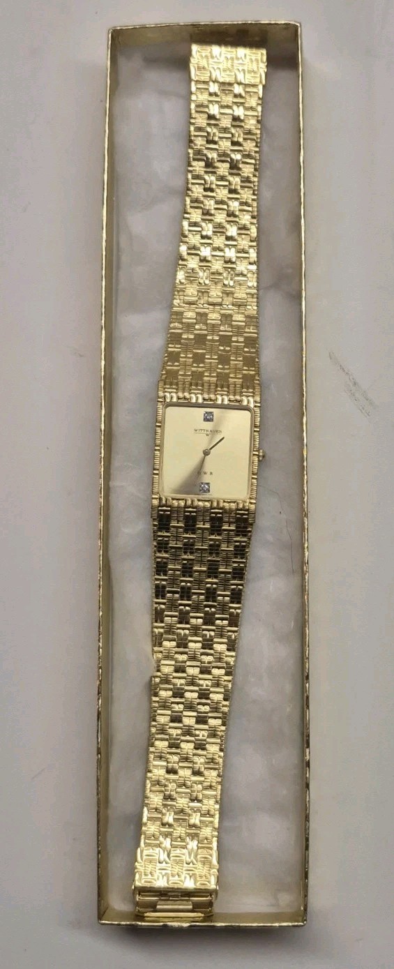 1980s Wittnauer QWR 25 x 31mm Tank Quartz Gold Tone Swiss Watch 9782 w/Box