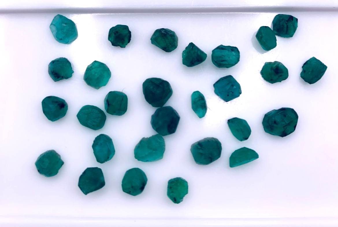 Emerald Preform Rough Lot 28 Pcs 17.15 Tcw Clarity I1 Natural Green Brazil N019